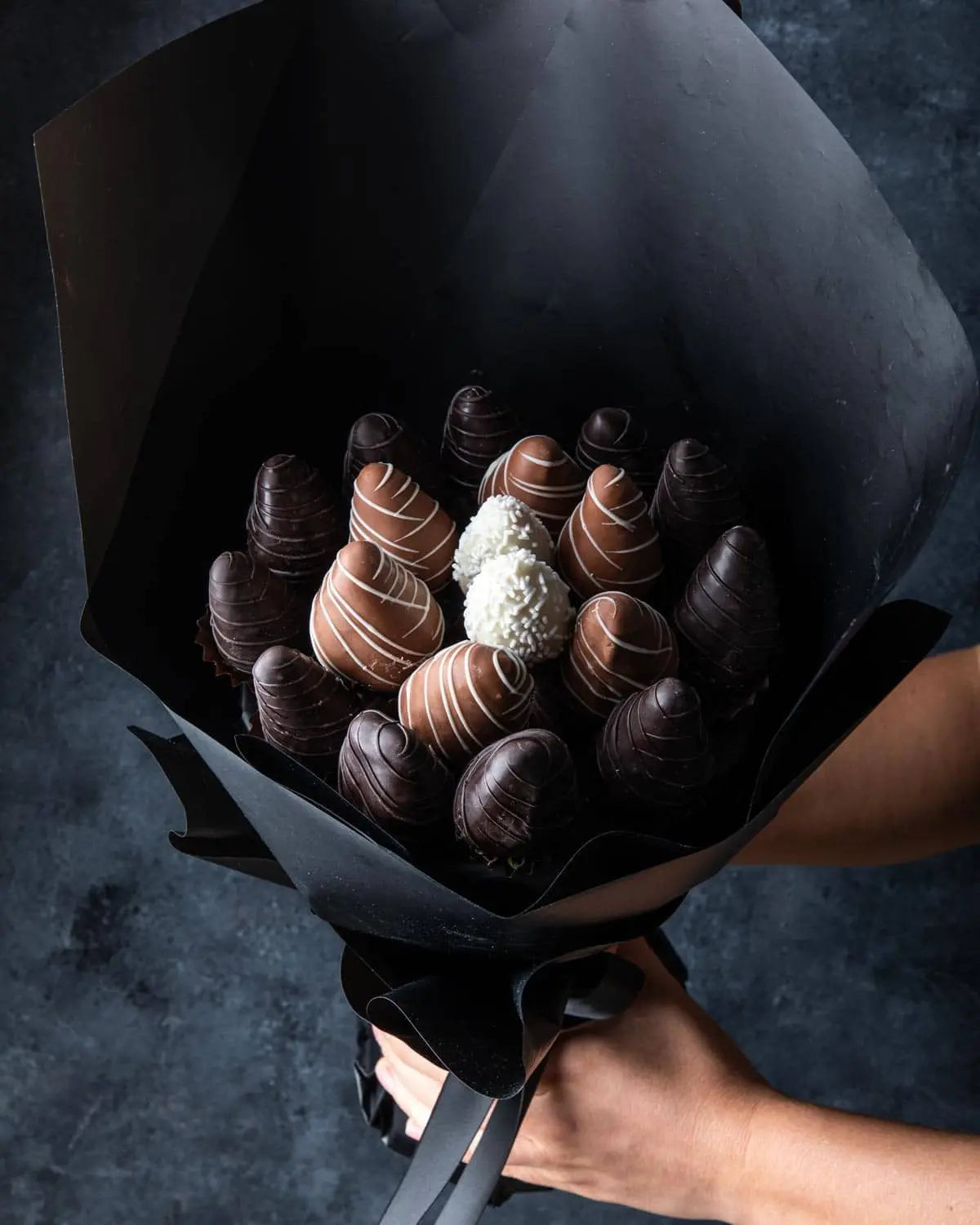 chocolate-strawberry-bouquet-dubai
