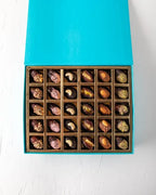 60pcs-assorted-dates-collection-dubai