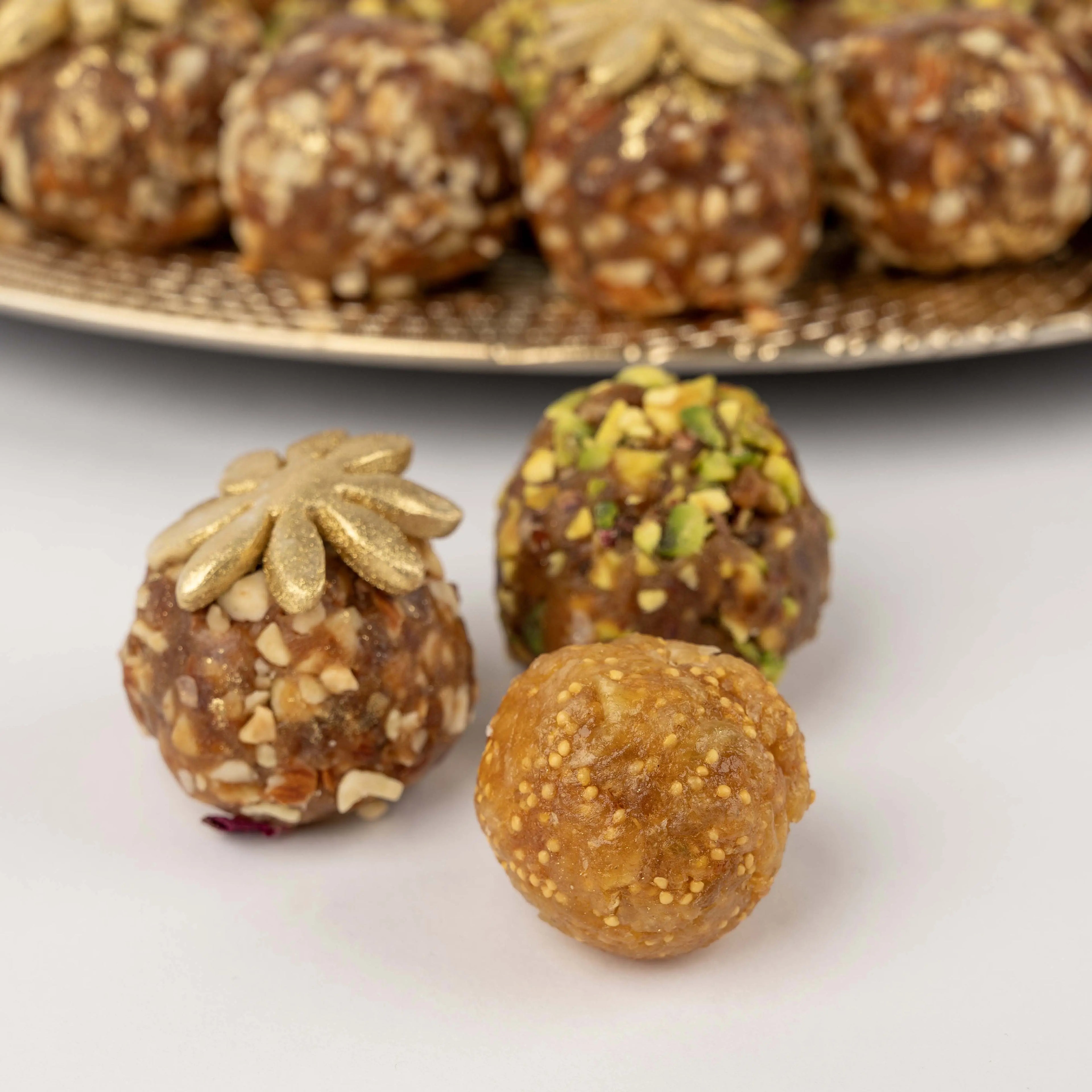 diwali-festive-indulgence-gift-hamper-dubai