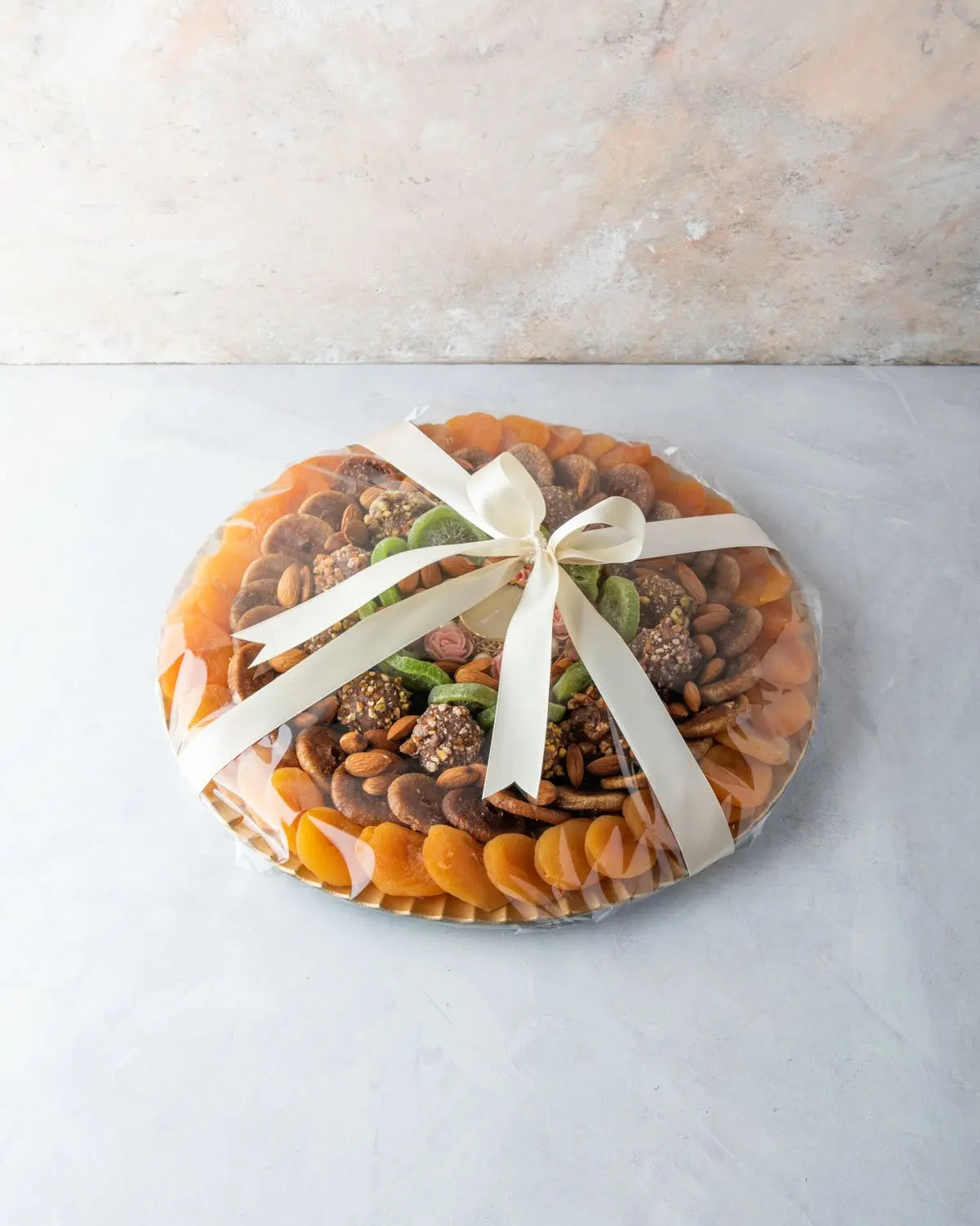 assorted-dried-fruits-arrangement-dubai