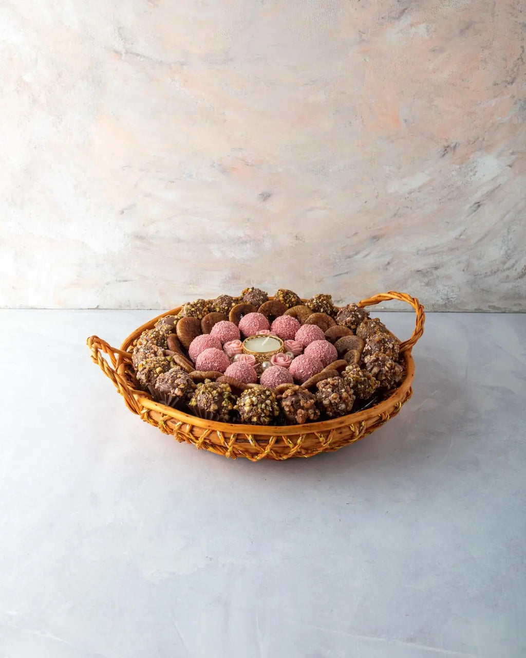 diwali-hamper-with-truffles-and-dried-fruits-dubai