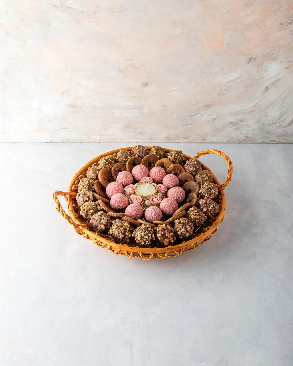diwali-hamper-with-truffles-and-dried-fruits-dubai