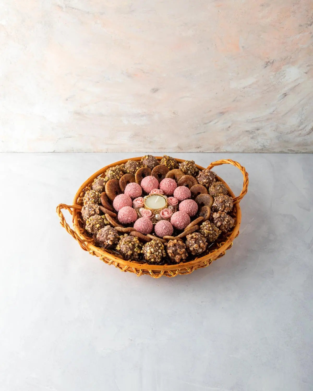 diwali-hamper-with-truffles-and-dried-fruits-dubai