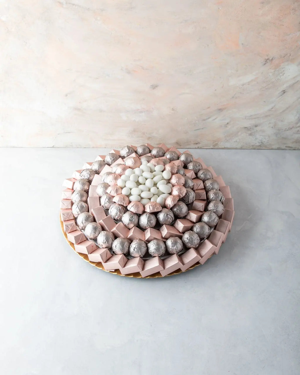 rose-gold-arrangement-dubai