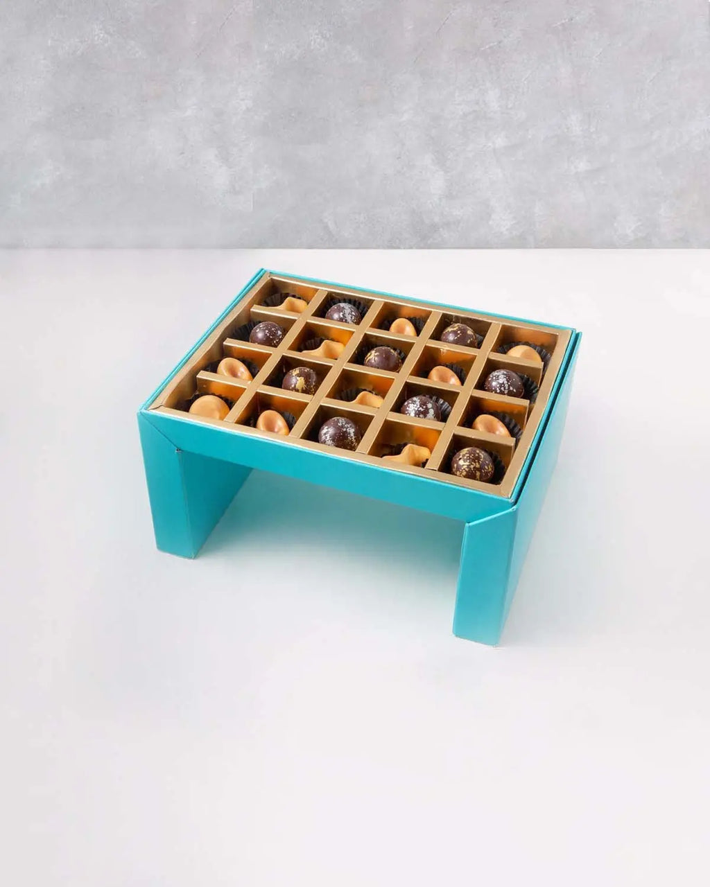 20pc-luxury-chocolate-box-dubai