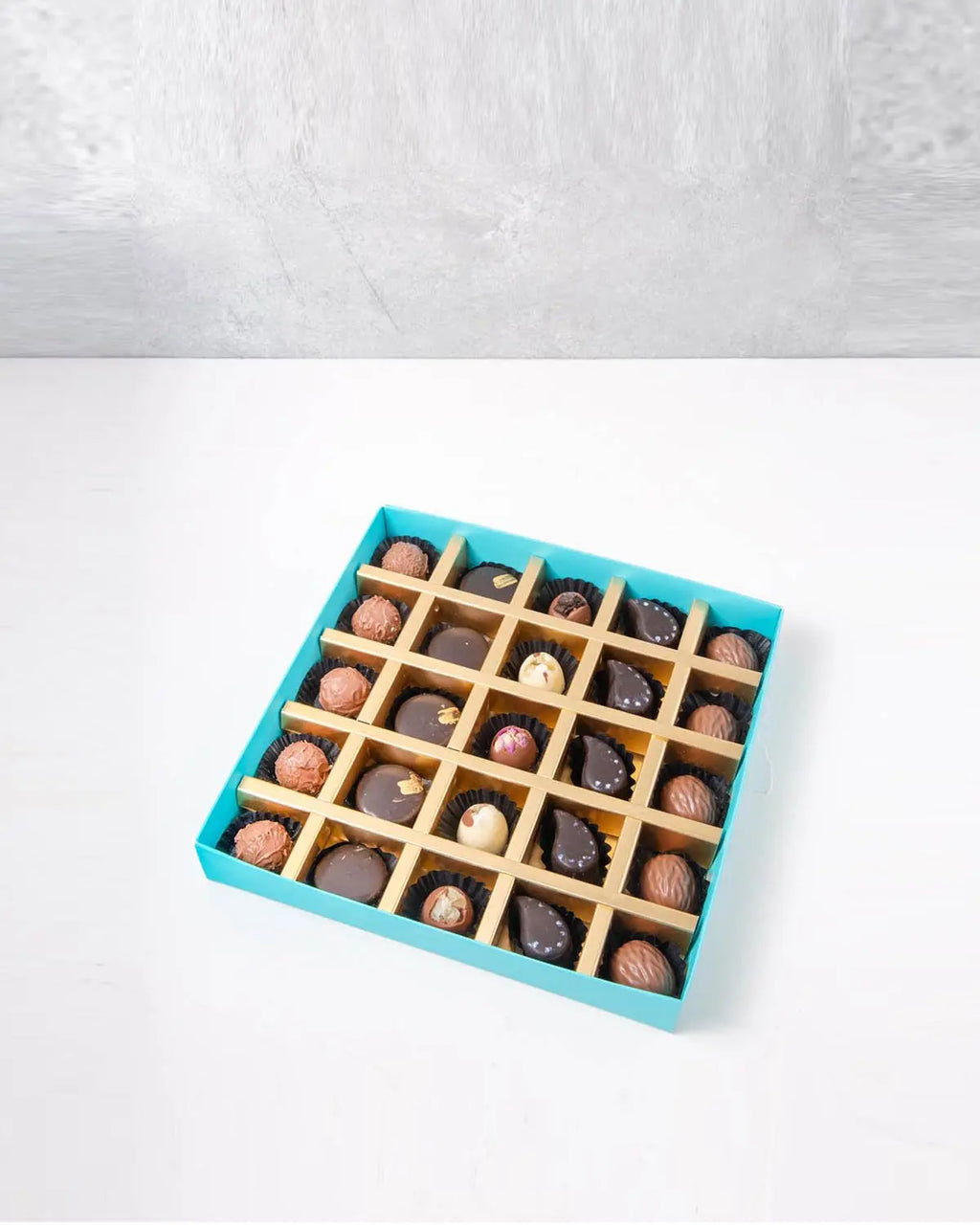 25pc-assortment-dubai