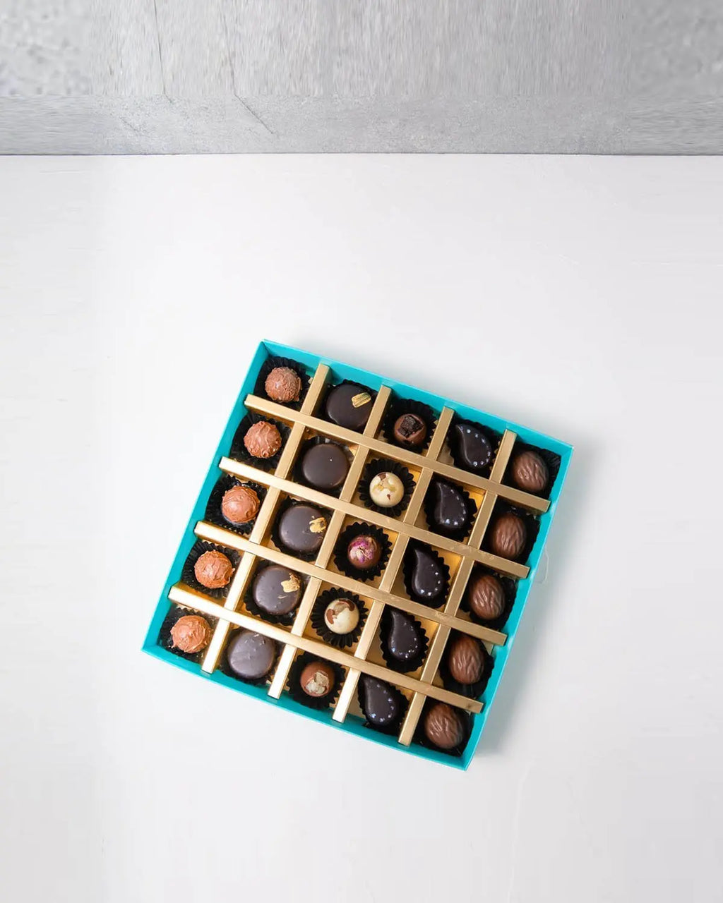 25pc-assortment-dubai