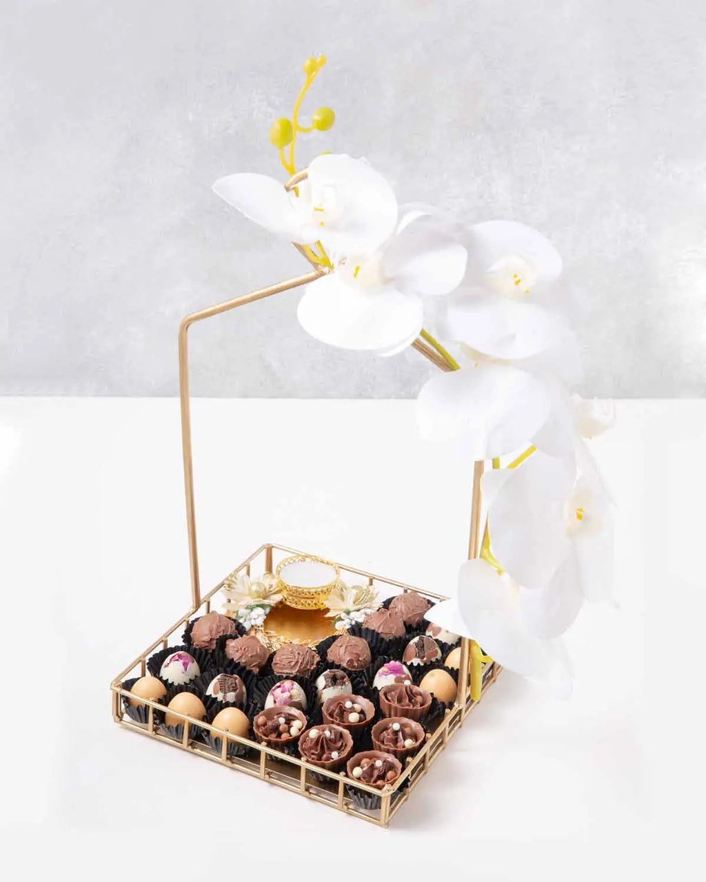 25pcs-diwali-hamper-dubai