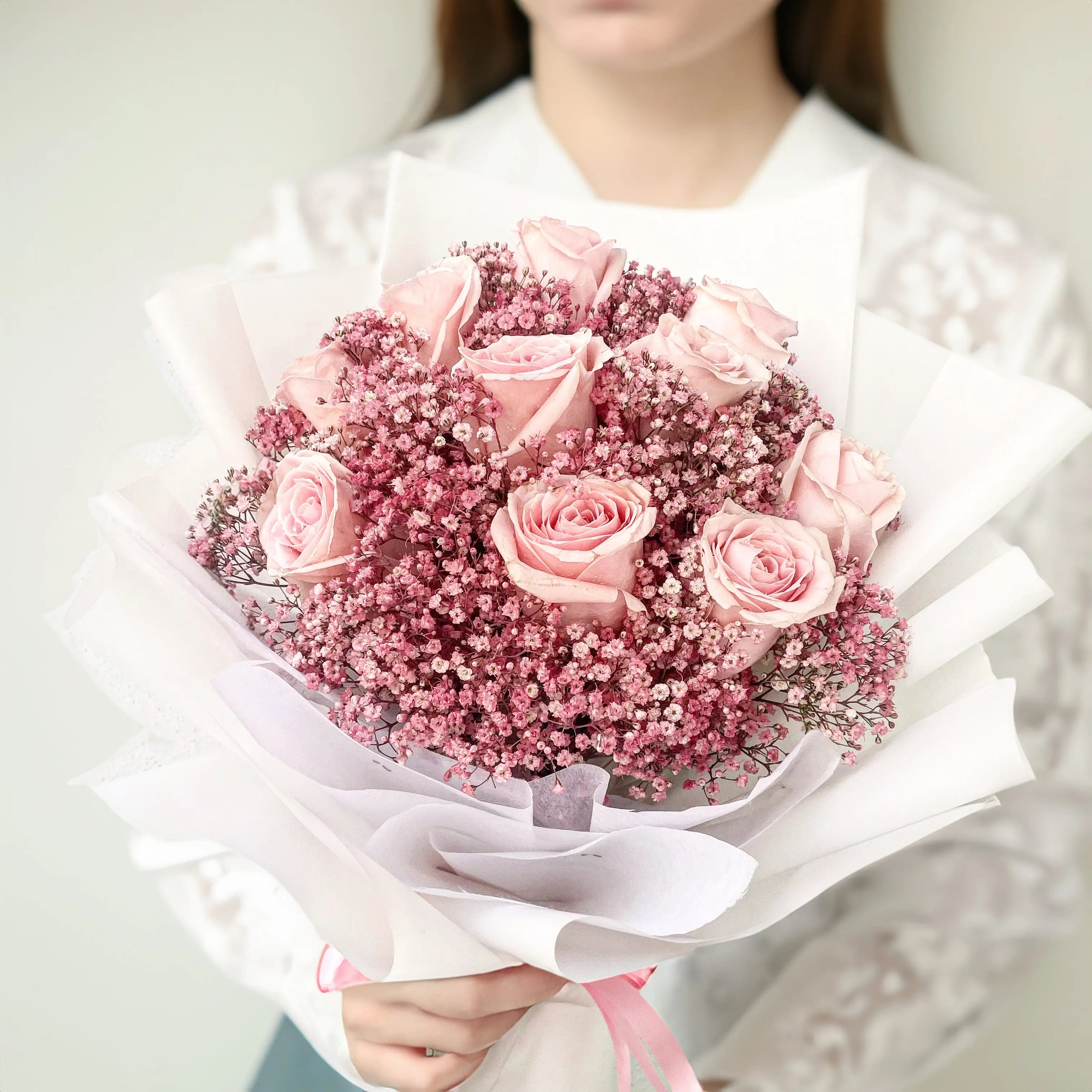 blush-symphony-pink-rose-bouquet-dubai