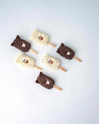 6-sheep-white-and-dark-chocolate-cakesicles-dubai