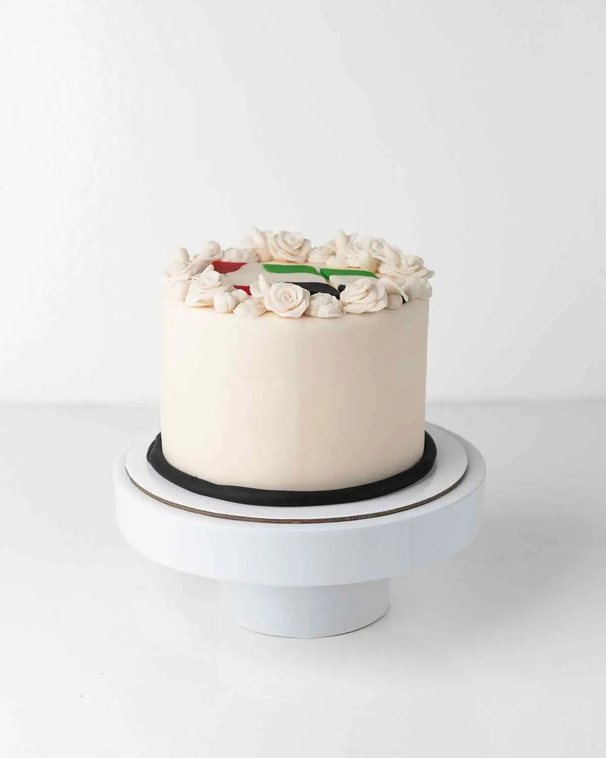 emirati-womens-day-celebration-cake-dubai