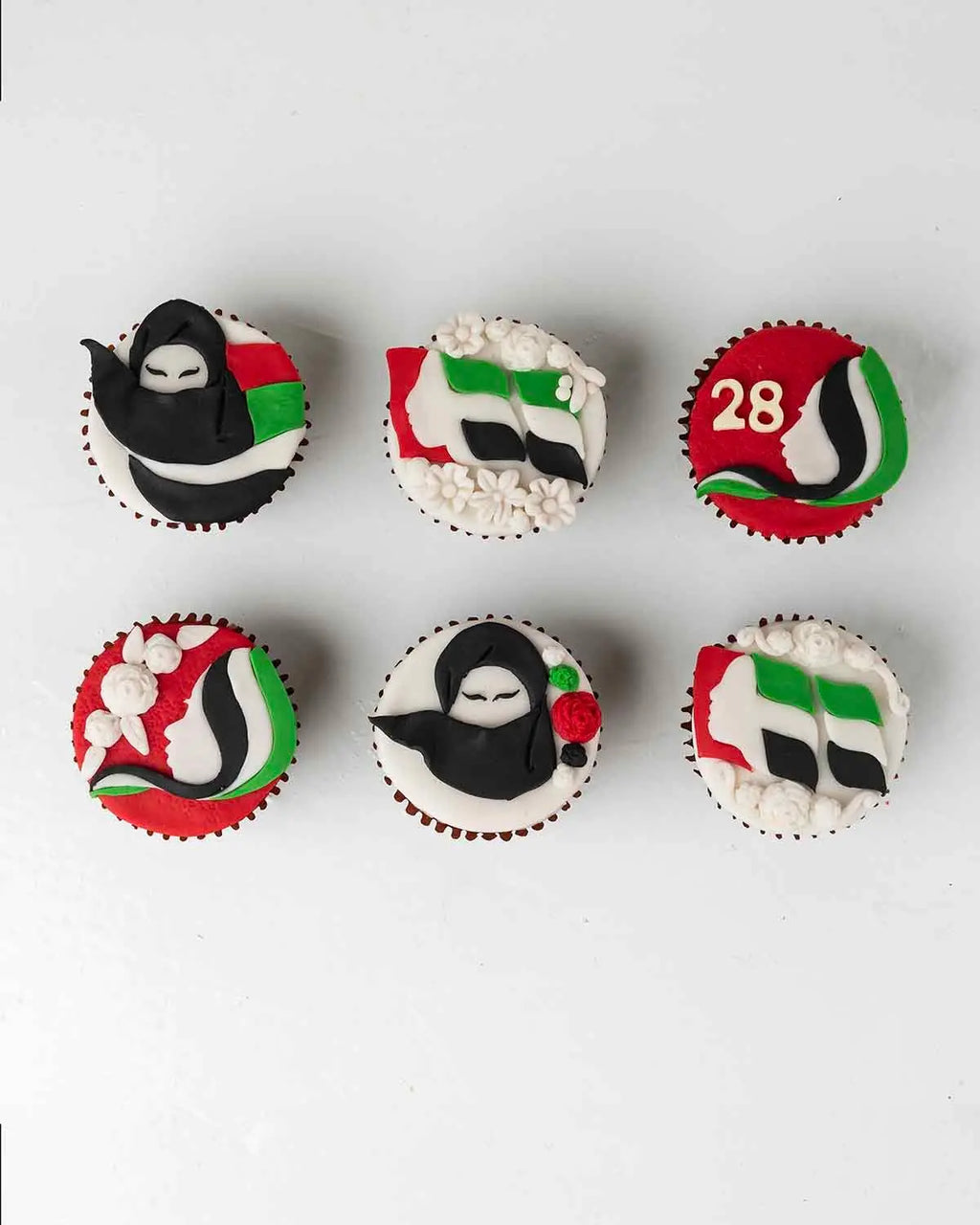 emirati-womens-day-cupcakes-dubai