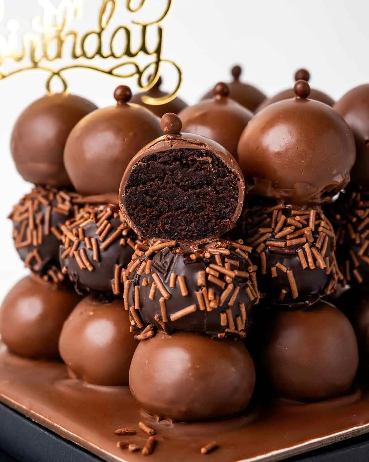 graduation-cakepops-dubai