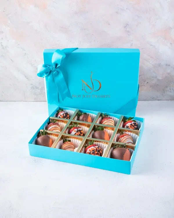 12-pcs-halloween-special-Strawberries-dubai