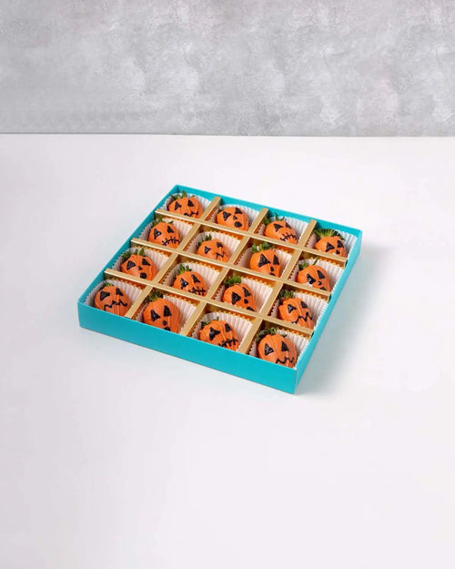 16pcs-chocolate-strawberry-pumpkins-dubai