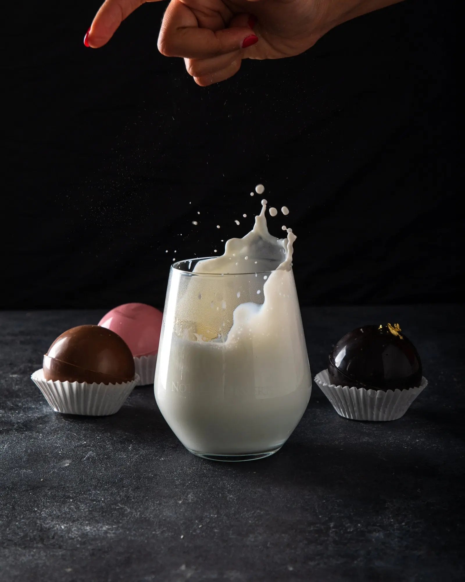 hot-chocolate-bombs-dubai