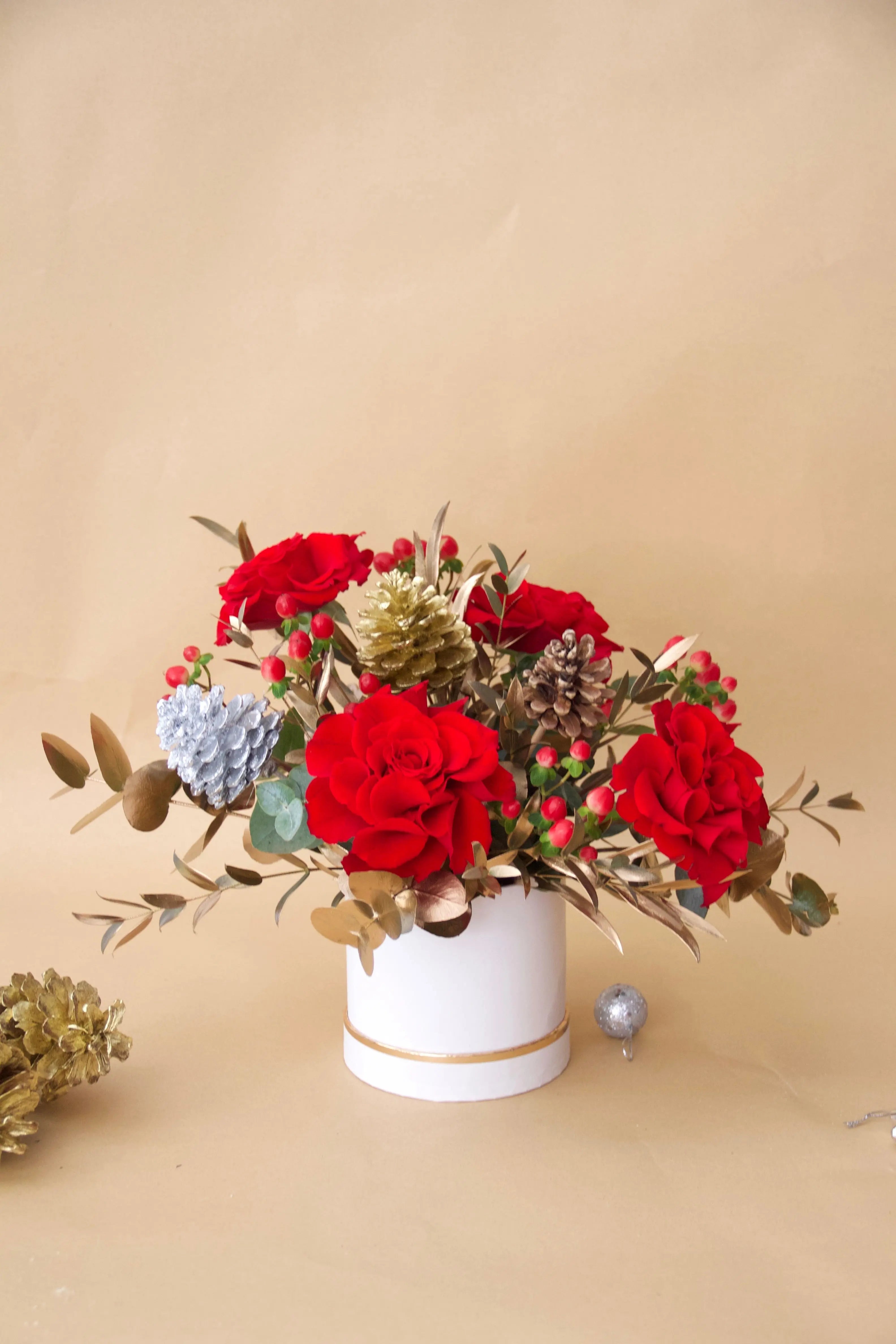 scarlet-chic-floral-box-dubai