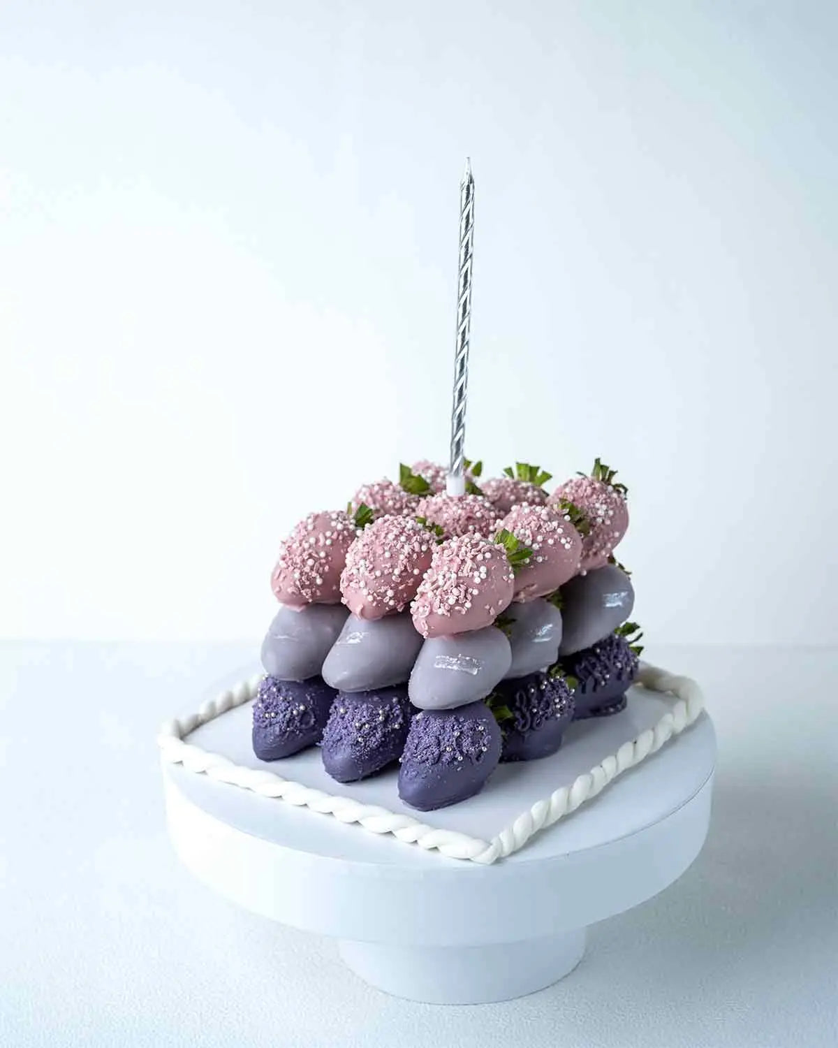 purple-ombre-strawberries-cube-by-cravings-cafe-dubai