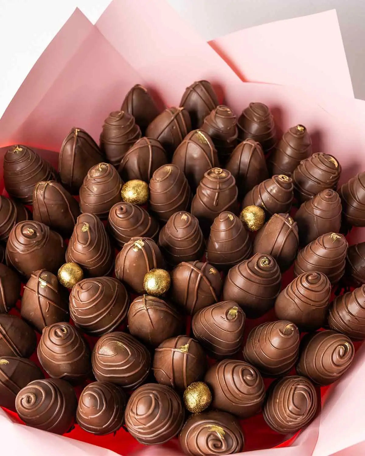 50-milk-chocolate-covered-strawberries-bouquet-by-cravings-cafe-dubai