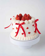 bows-and-berry-1-kg-cake-by-cravings-cafe-dubai