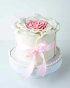 1kg-tall-rose-cafe-by-cravings-cafe-dubai