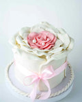 1kg-tall-rose-cafe-by-cravings-cafe-dubai