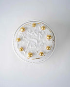 white-and-gold-smudge-cake-dubai