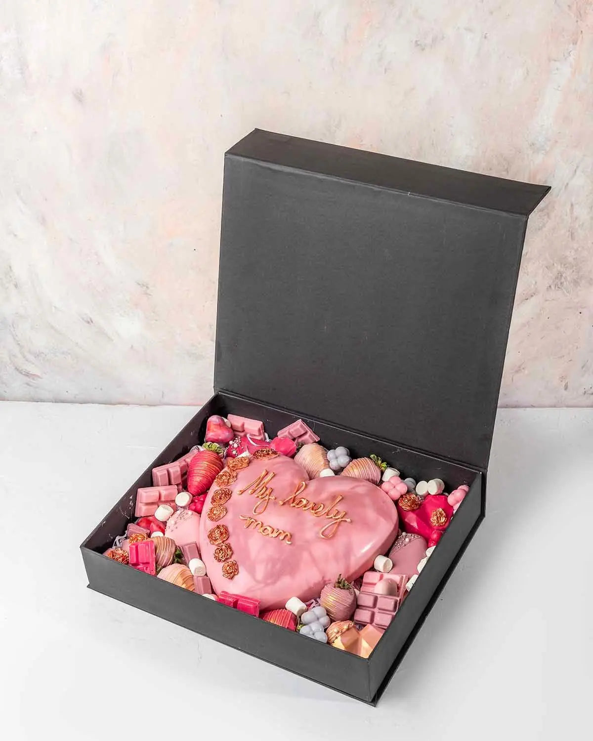 mothers-day-special-sweet-box-dubai