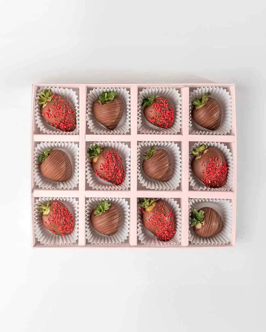 milk-chocolate-strawberries-24-collection-dubai