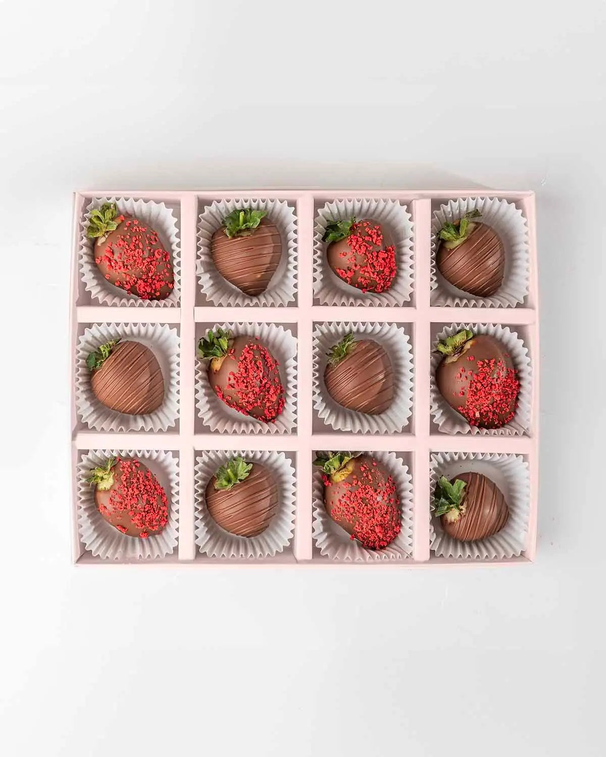 milk-chocolate-strawberries-24-collection-dubai