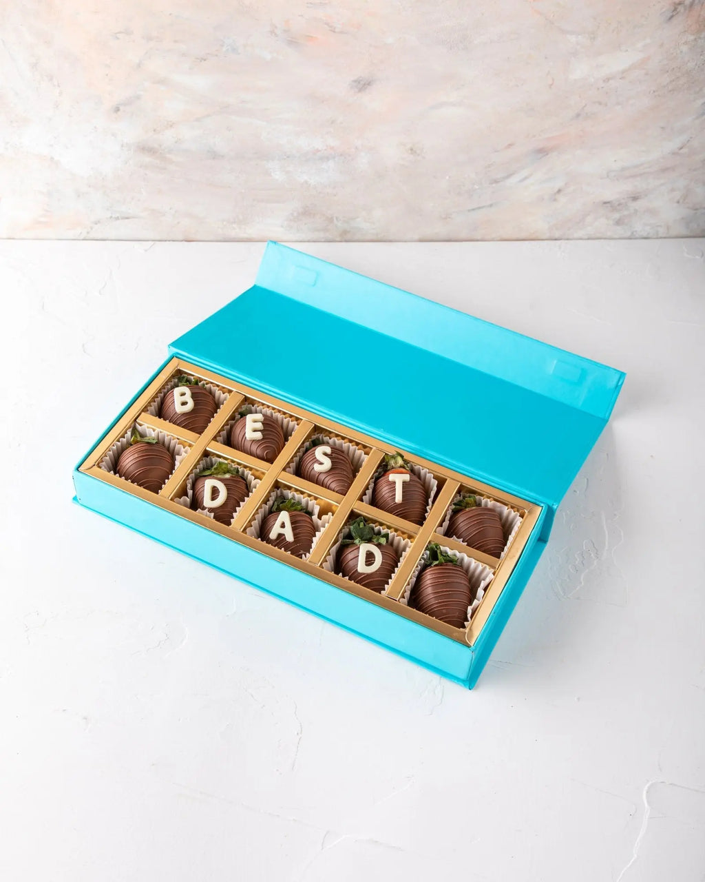 best-dad-chocolate-strawberries-dubai
