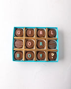 gender-reveal-chocolate-covered-oreos-dubai