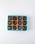 metallic-chocolate-covered-strawberries-dubai