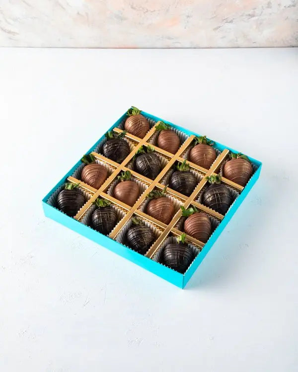 dark-and-milk-chocolate-strawberries-dubai