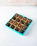 dark-and-milk-chocolate-strawberries-dubai