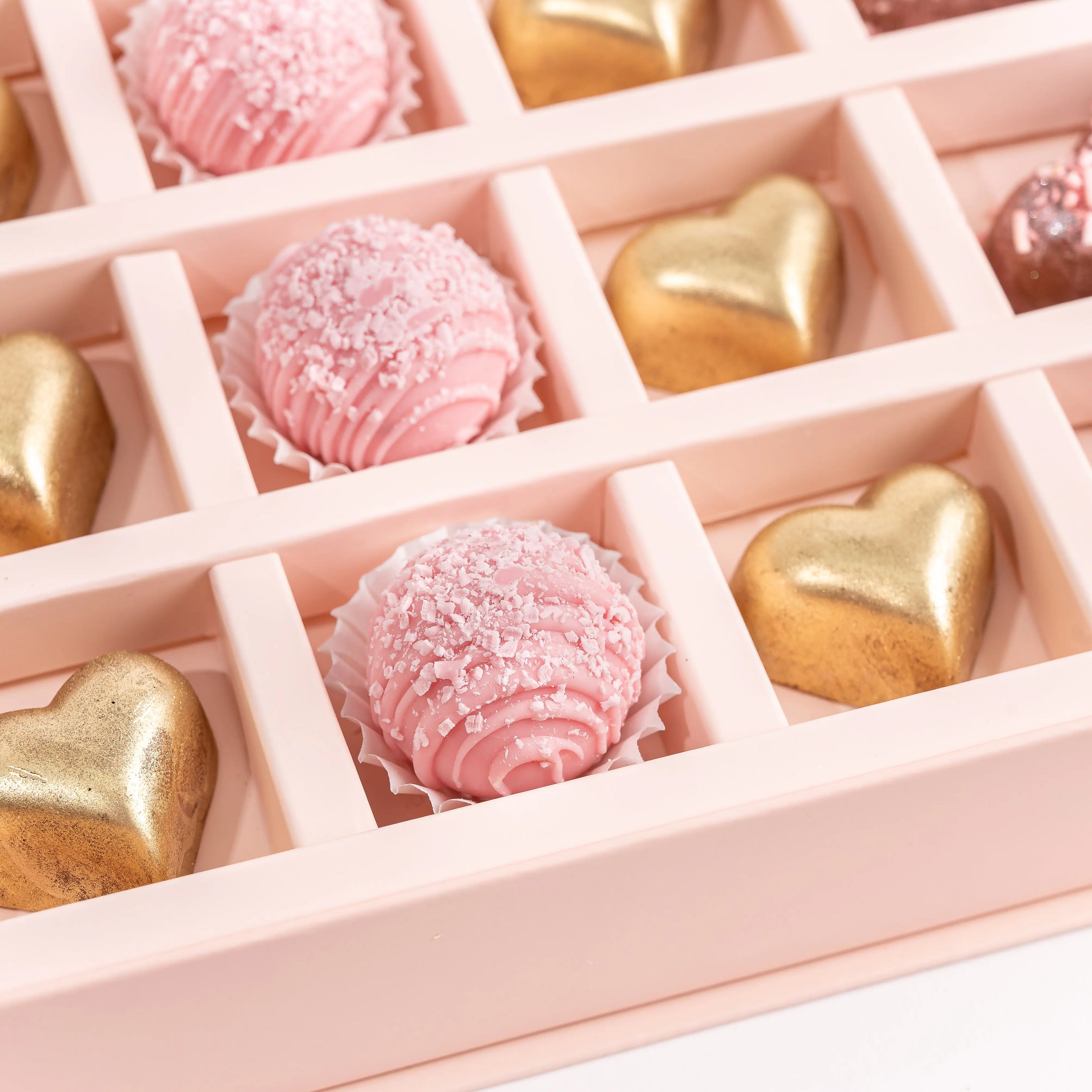 20-valentines-chocolates-dubai