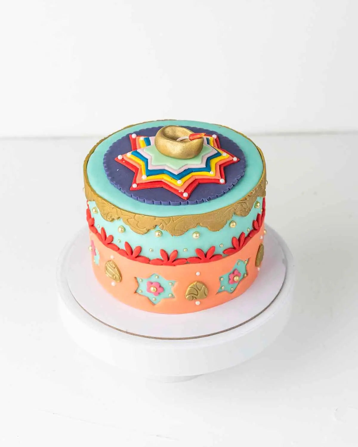 diwali-1kg-cake-with-diya-dubai