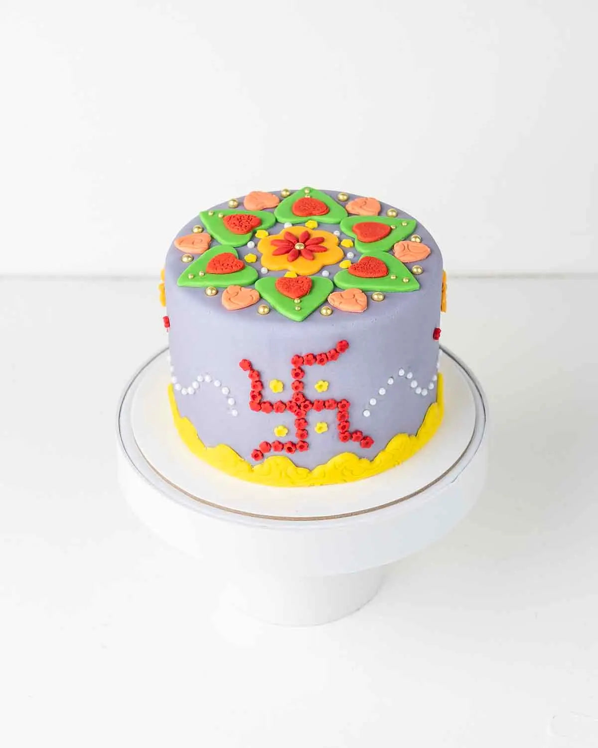 diwali-swastik-cake-dubai