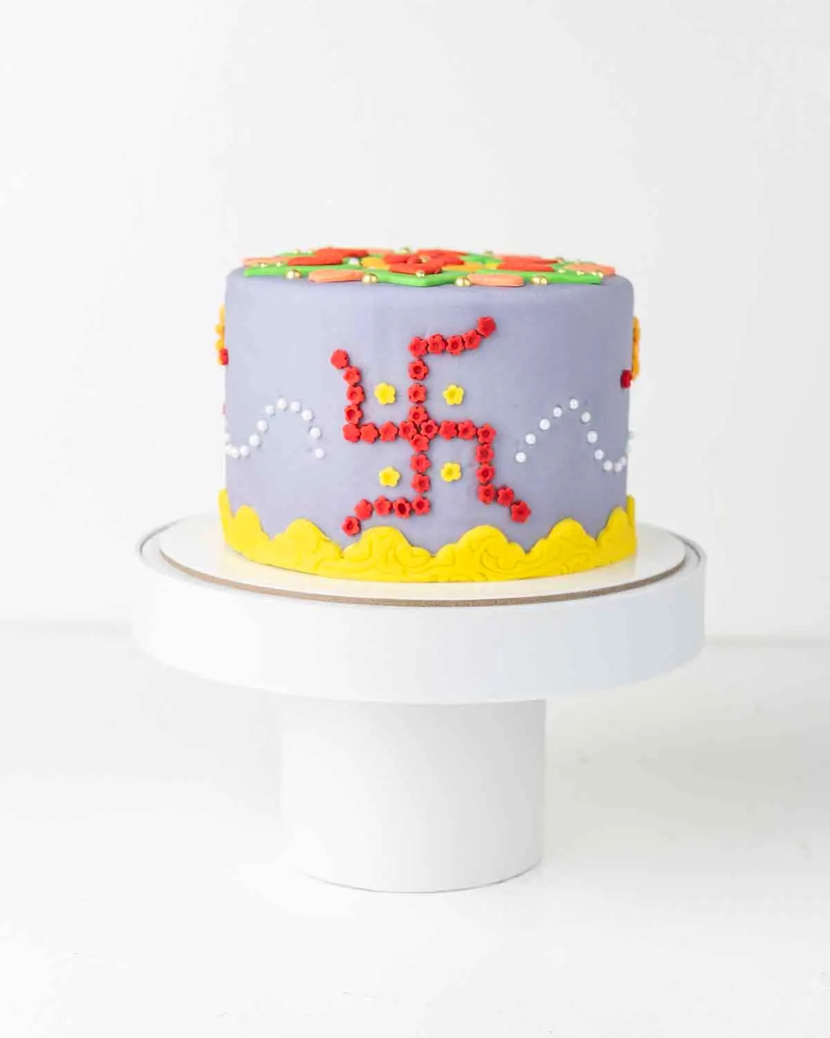 diwali-swastik-cake-dubai