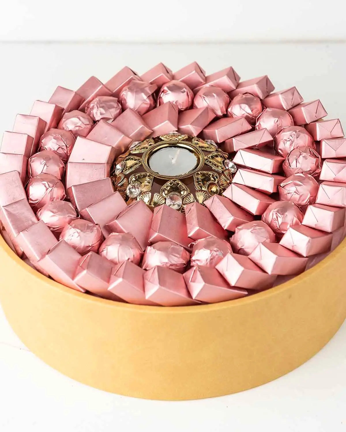 66-chocolate-hamper-dubai