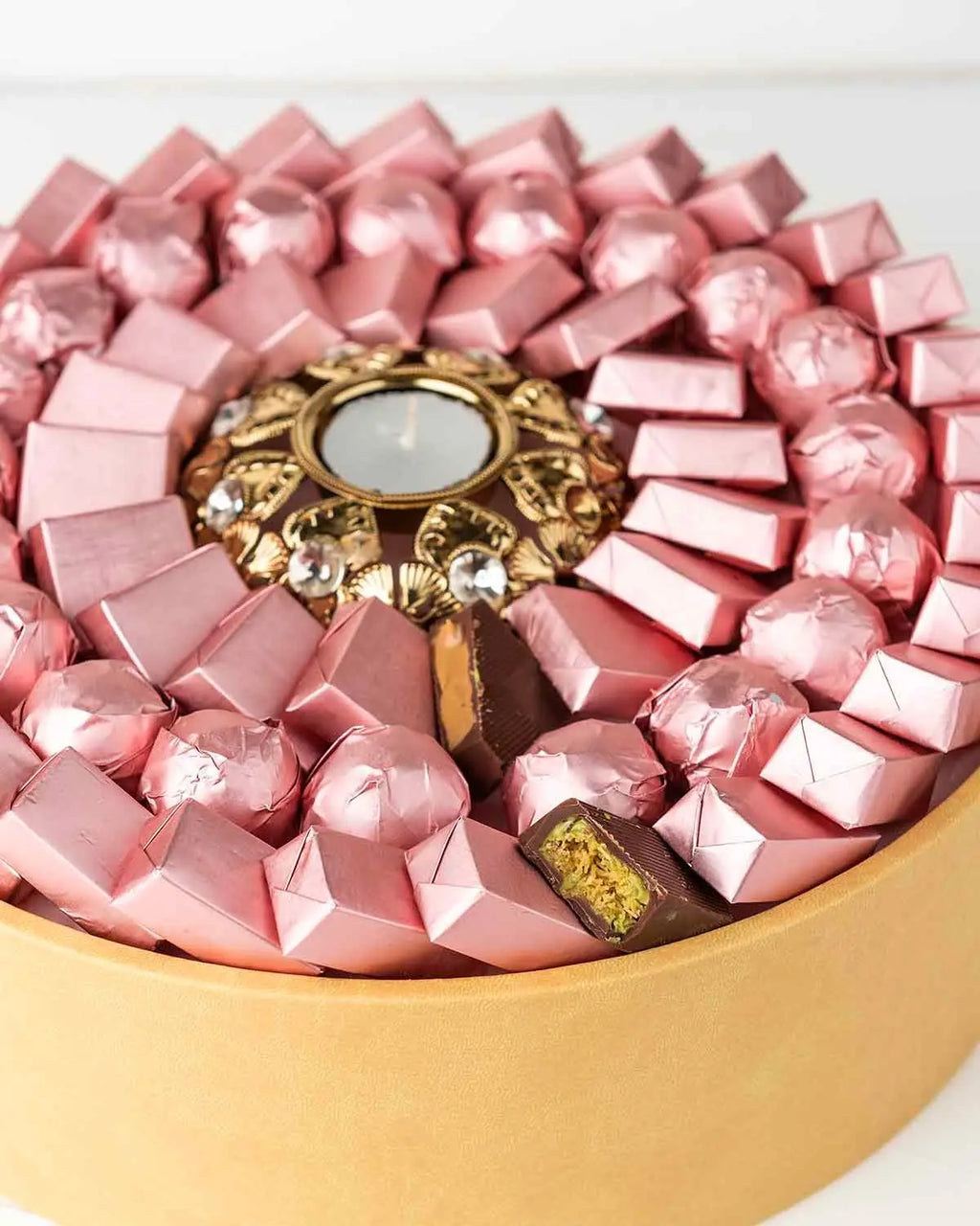 66-chocolate-hamper-dubai