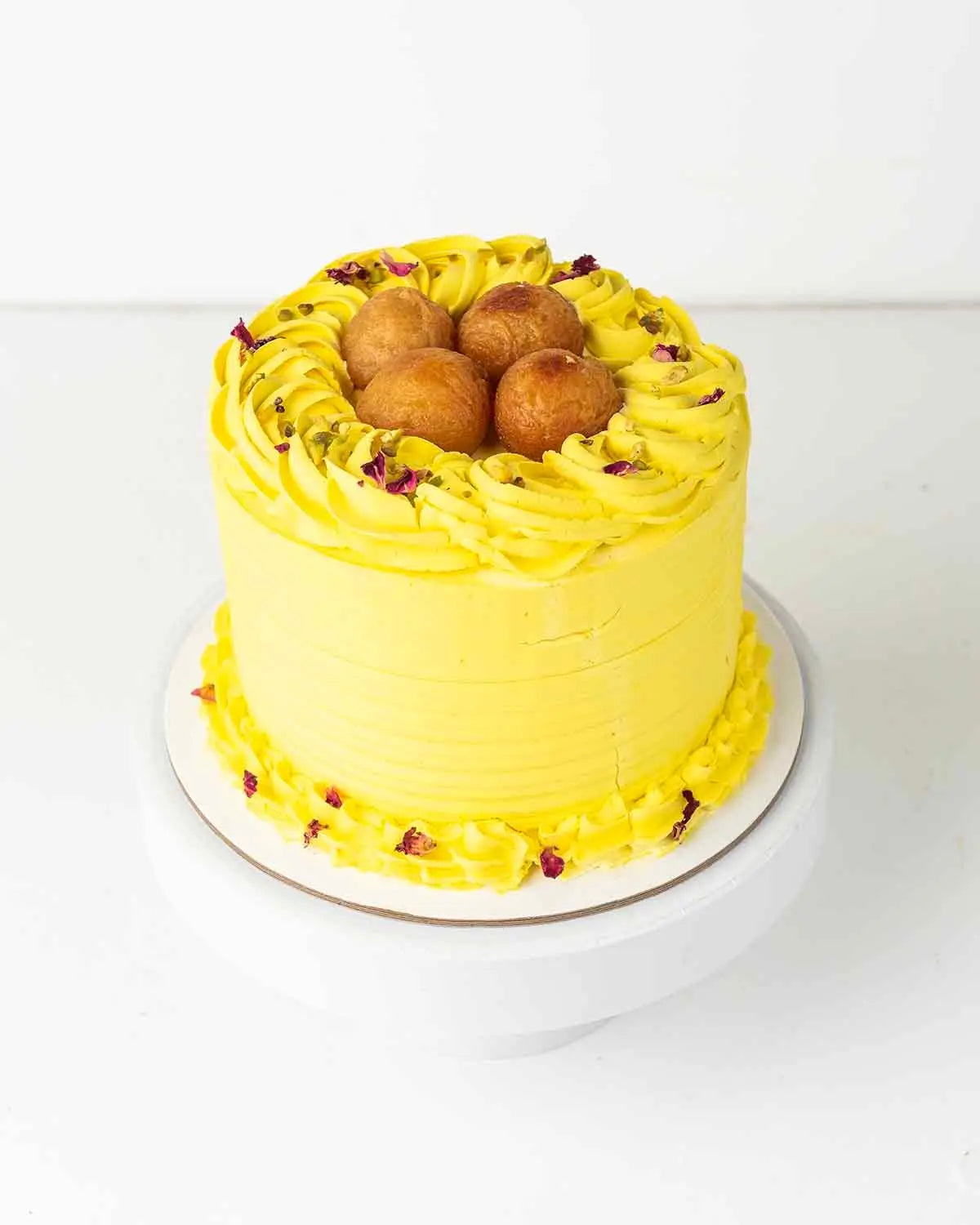 gulab-jamun-cake-dubai