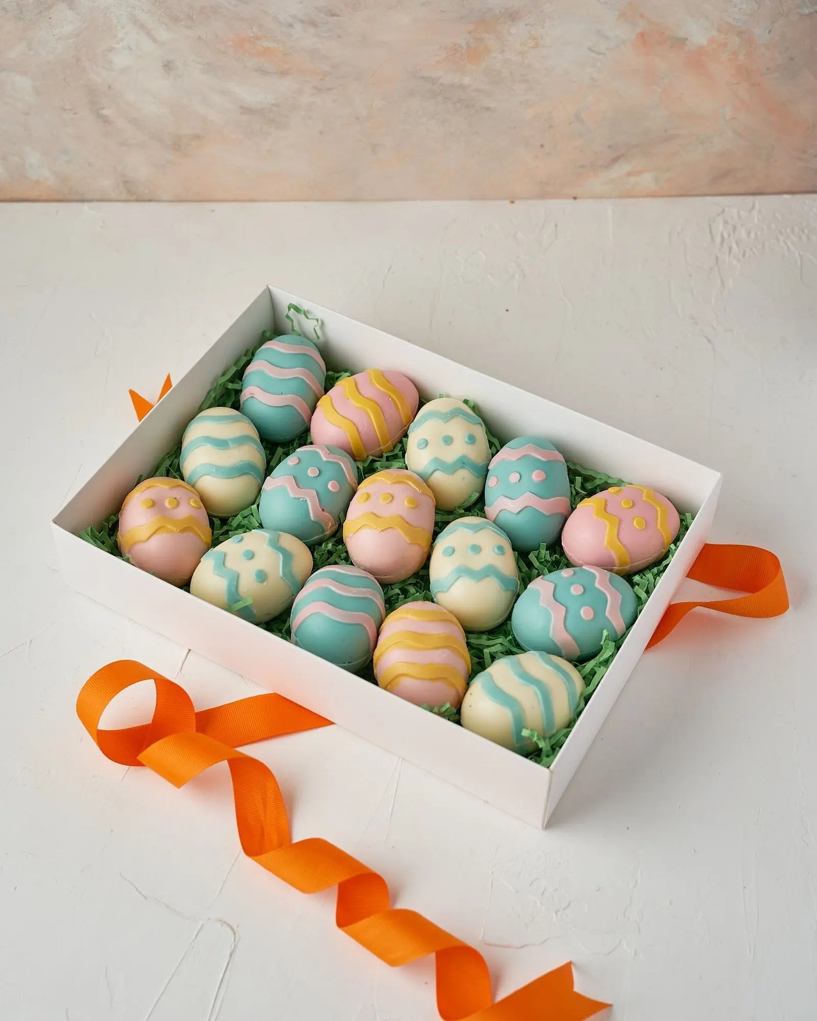 15-easter-eggs-box-dubai