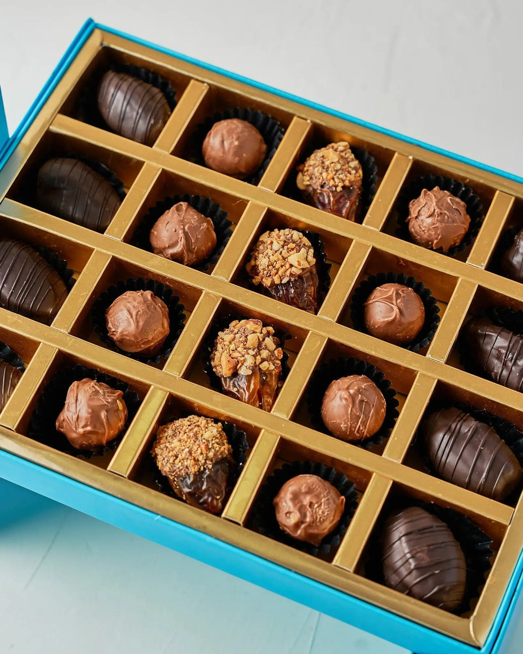 20pcs-dates-and-truffles-dubai