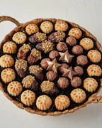 mamoul-and-dates-and-truffles-arrangement-dubai