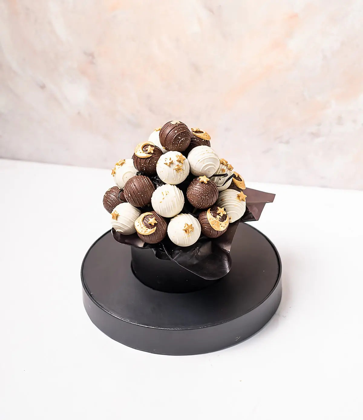 25-cake-pops-dubai