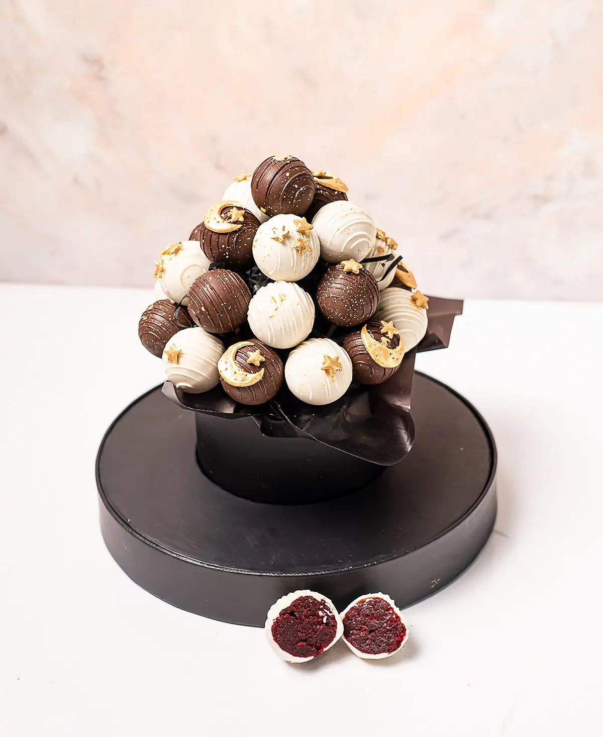 25-cake-pops-dubai