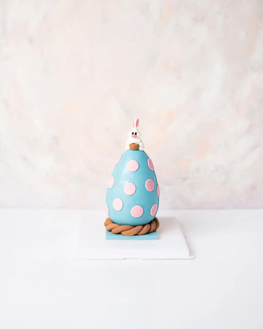 blue-and-pink-chocolate-egg-dubai