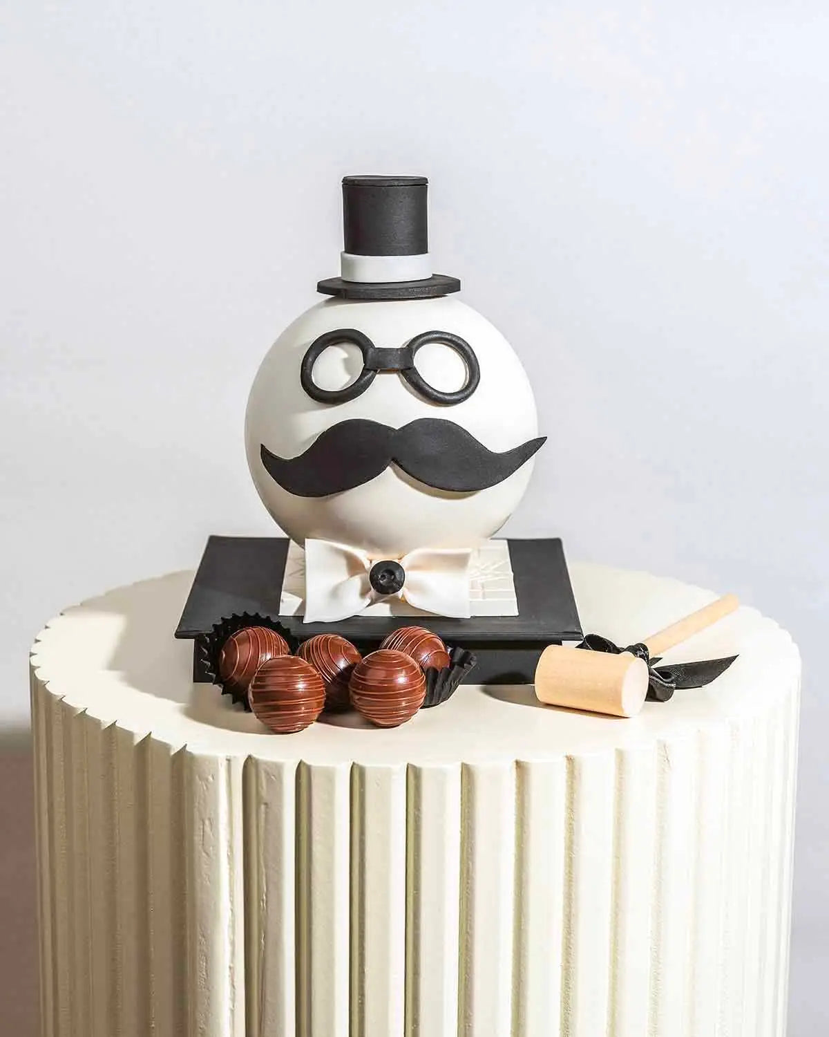 daddy-cool-smashable-chocolate-dubai