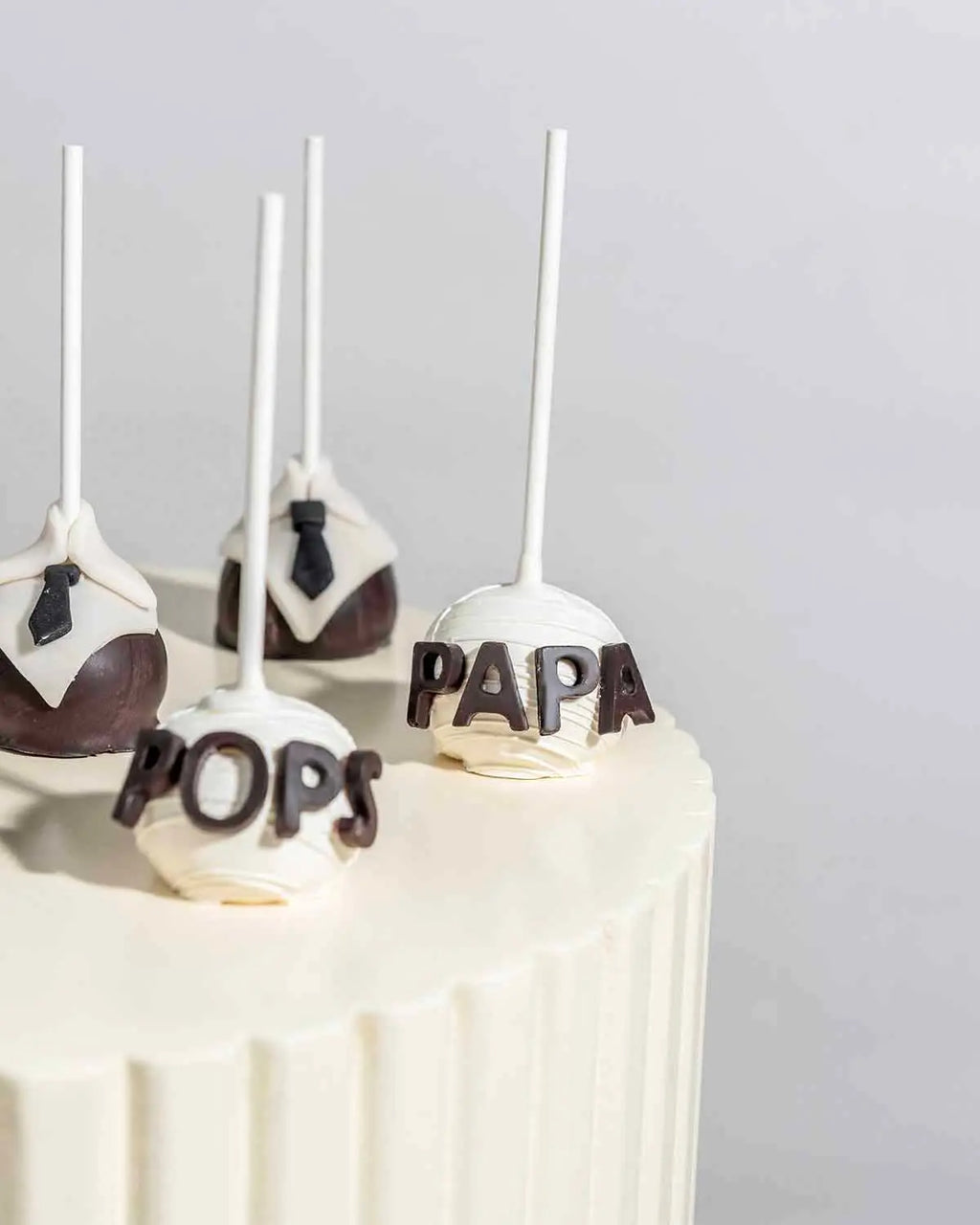 dad-pops-papa-papi-cake-pops-dubai
